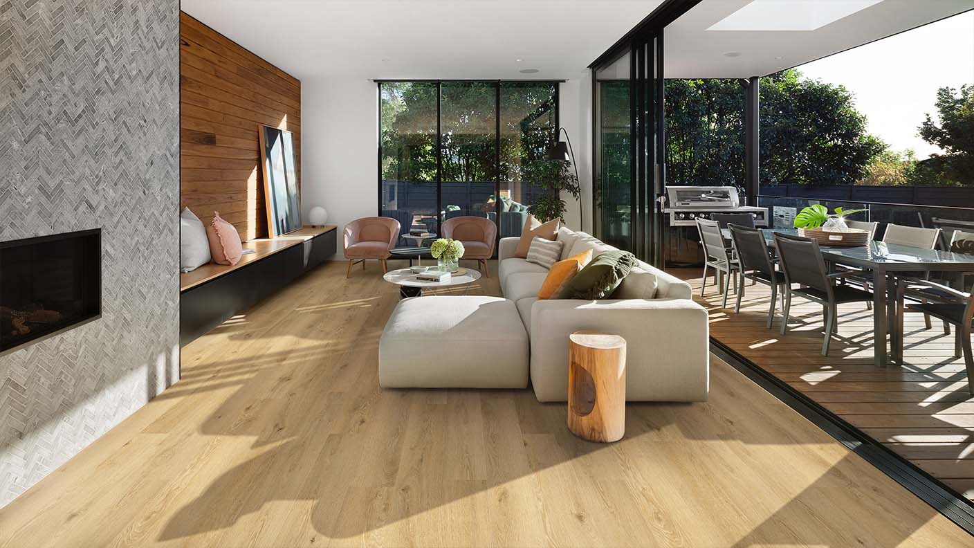 MS-008 — Golden Oak, med innrettingum