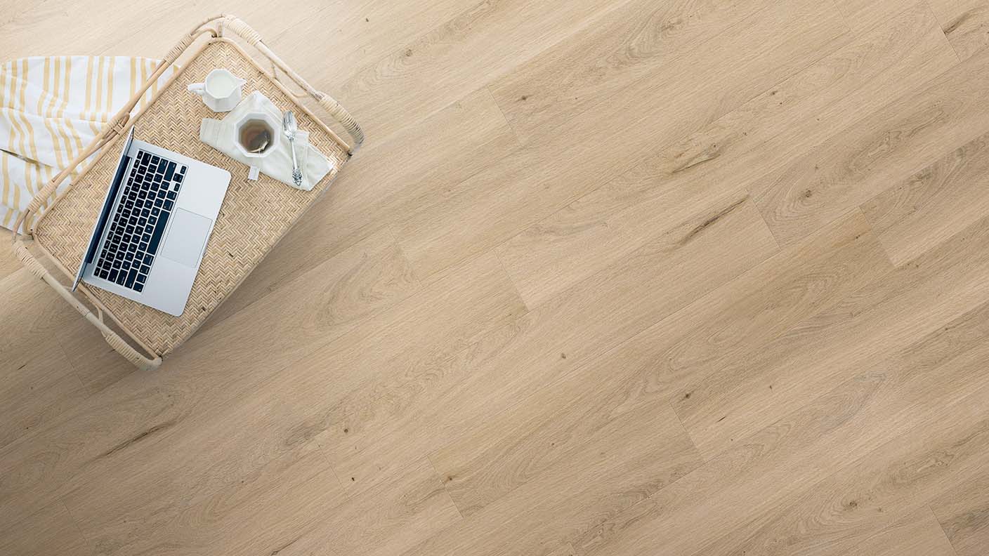MS-009 — Rustic Oak, naermynd